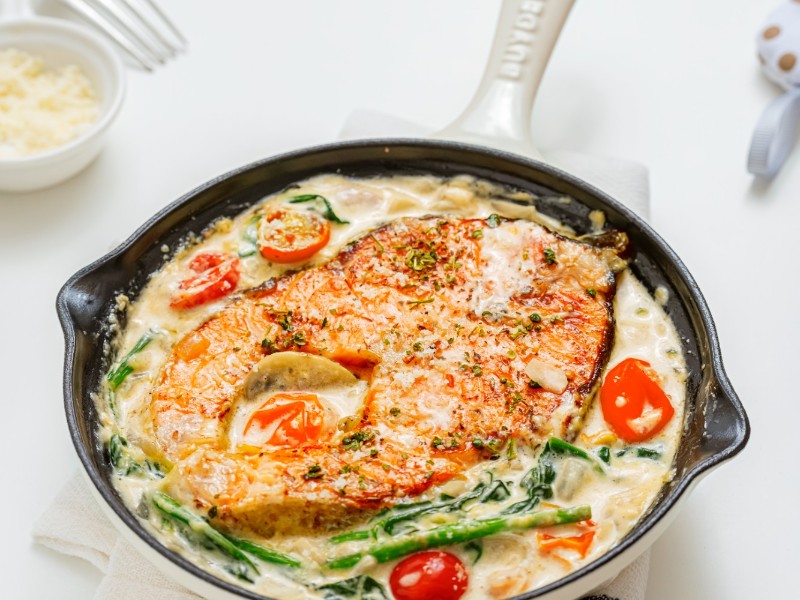 Patelnia żeliwna emaliowana Buydeem CP542 21 cm biała kremowa