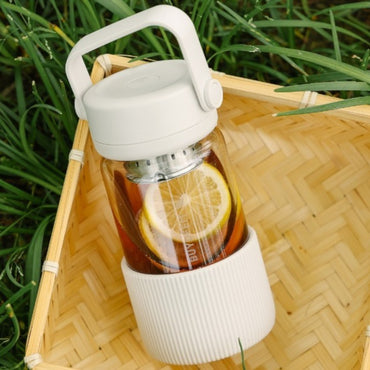 Buydeem DG42 300 ml White Glass Bottle with Infuser