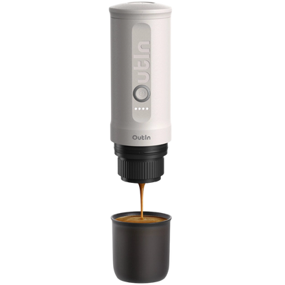 OutIn Nano Weihnachtsset Tragbare Kaffeemaschine + Korb 16-18 g