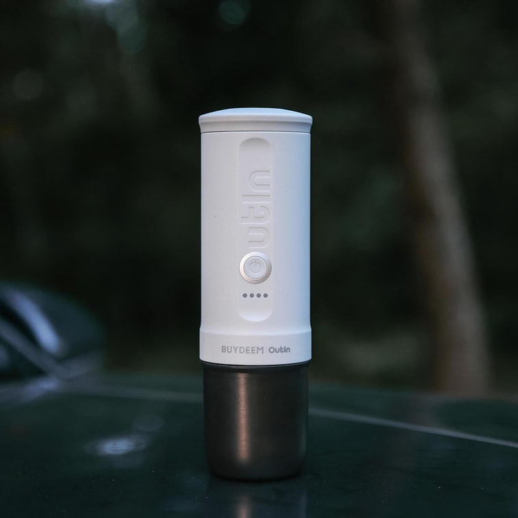 Przenośny ekspres do kawy OutIn Nano x Buydeem Perłowy Biały