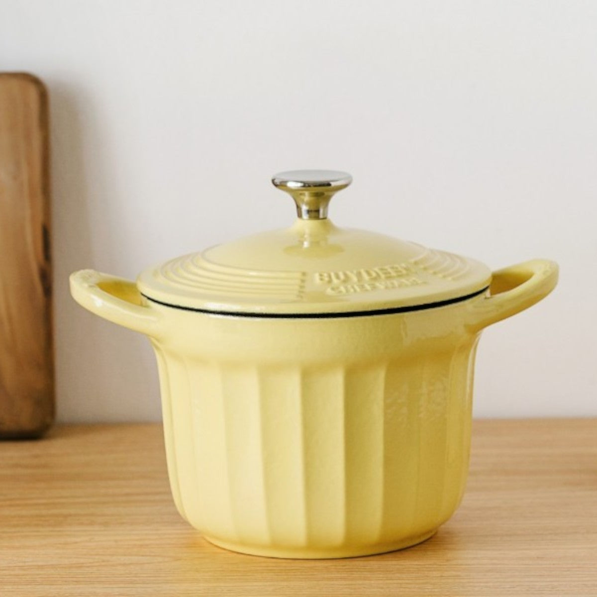 Naczynie żeliwne Buydeem CP541 emaliowane 1,8l pastelowe żółte