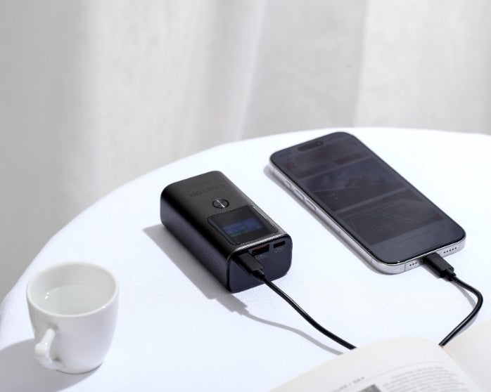 Powerbank 10000 mAh PD 30W TFT tragbar Canyon OnPower 130 Graphit