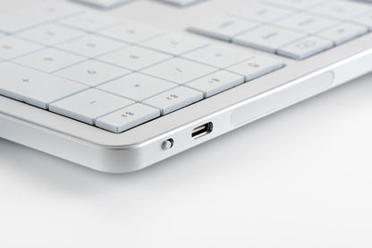 Klawiatura dotykowa CLEVETURA CLVX 1 RGB MacOS Windows Linux Biała