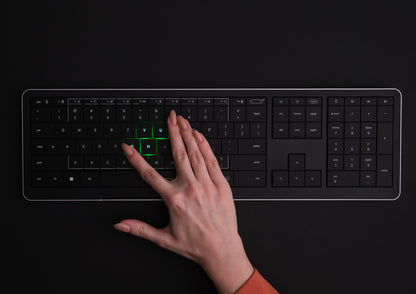 Klawiatura dotykowa CLEVETURA CLVX 1 RGB Windows/MacBook iMac Czarna